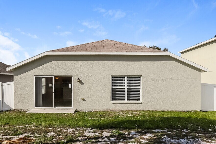 Building Photo - 11515 Mountain Bay Dr