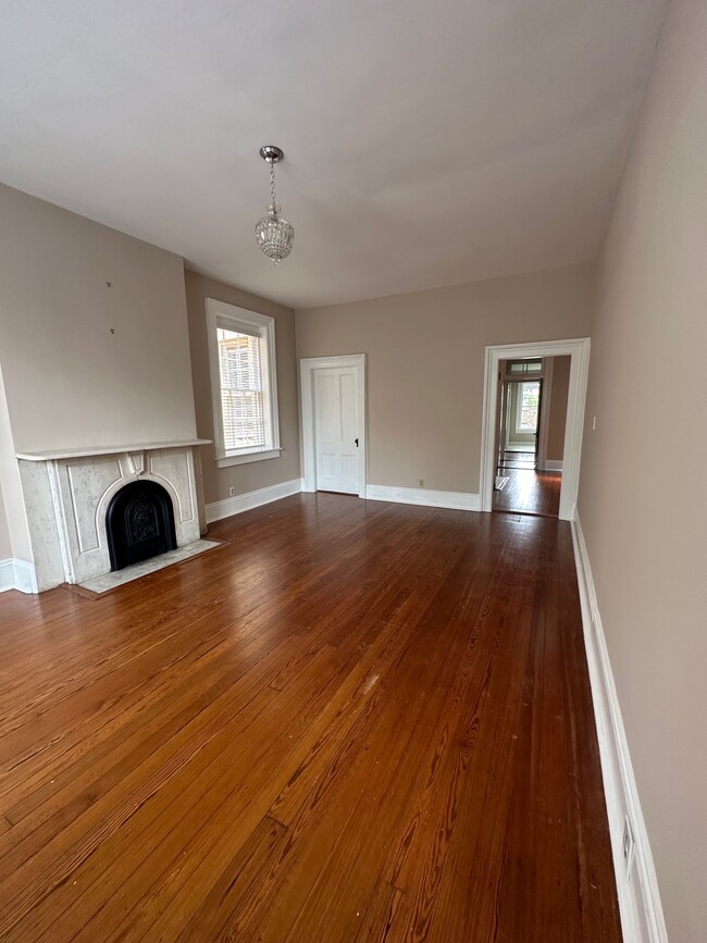 Building Photo - 212 E Gaston St