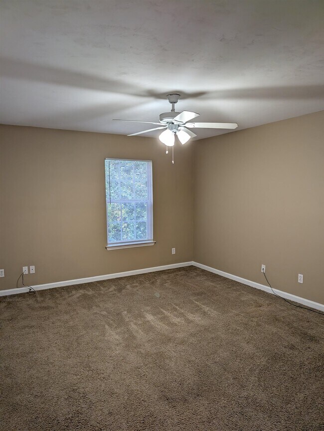 Building Photo - 4250 Augustus Oak Ct