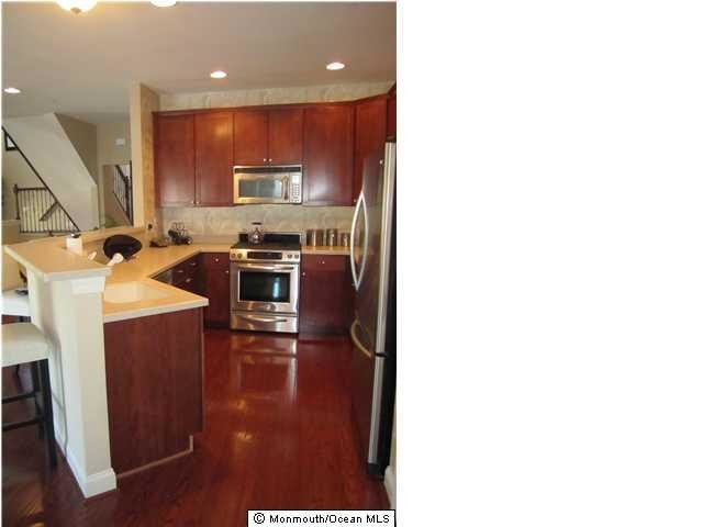 Kitchen - 1012 Abby Rd