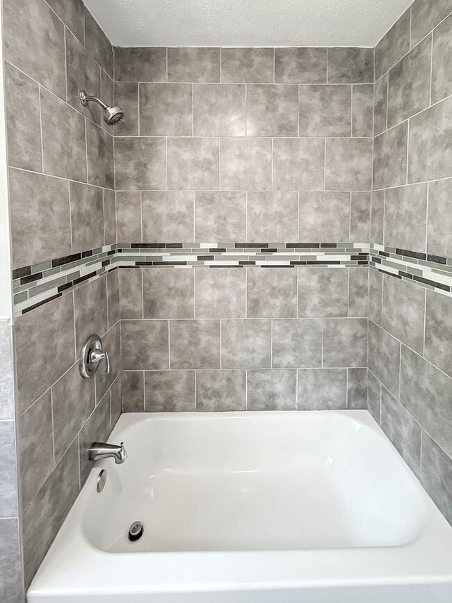 Building Photo - Beautifully Updated 3 Bedroom Home with Finished Basement