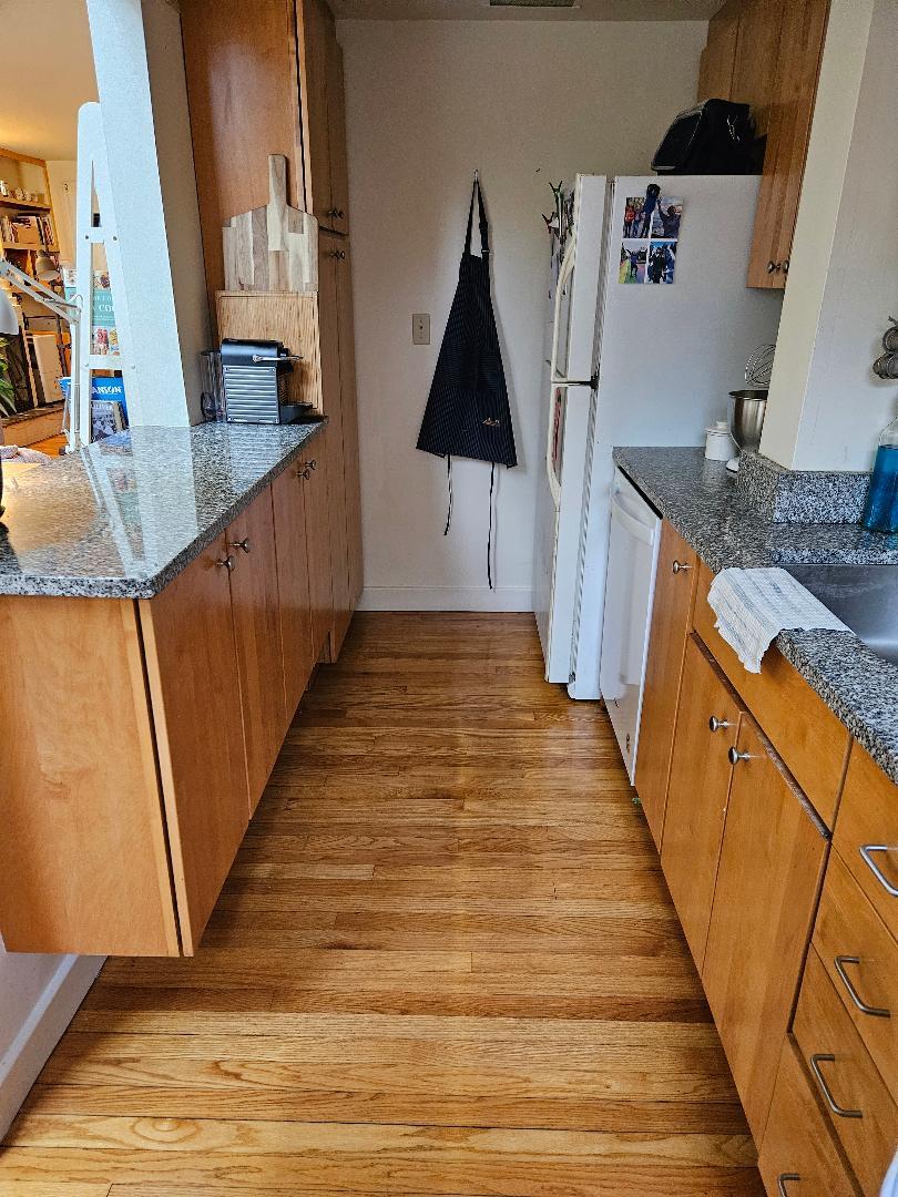 Building Photo - 155 Bradley St