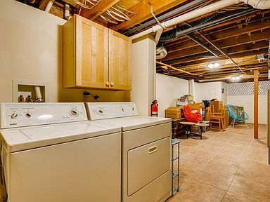 Building Photo - Beautiful 2 bed and 1 bath unique downtown Santa Fe