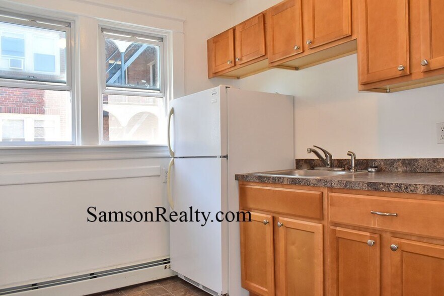 Building Photo - 90 Taft Ave