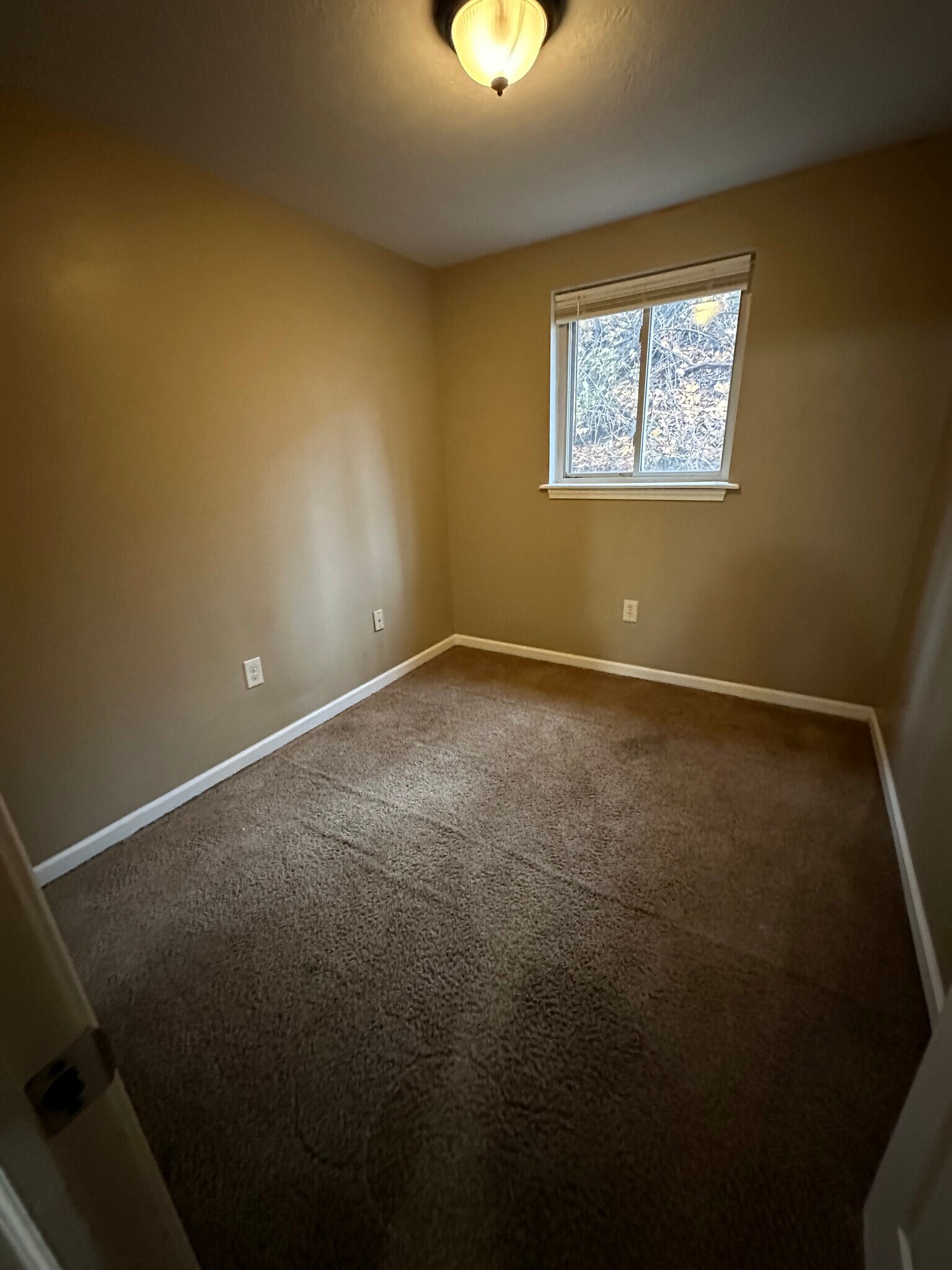 Bedroom 2 - 136 Clairton Blvd