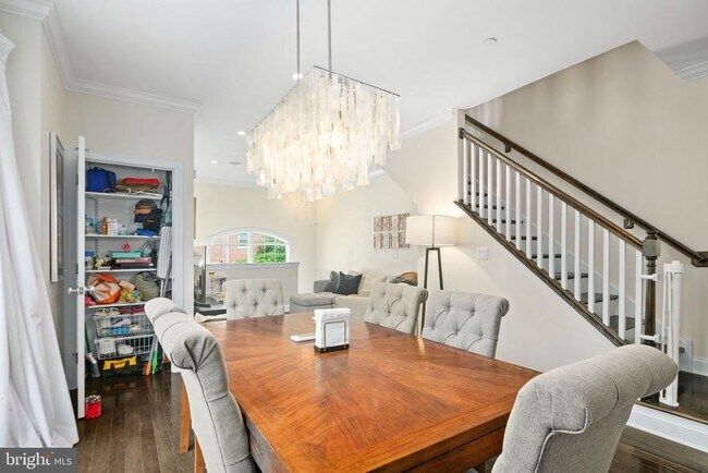 Building Photo - 1001 N 3rd St