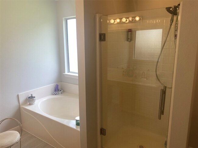 Building Photo - 15330 Geral Ln