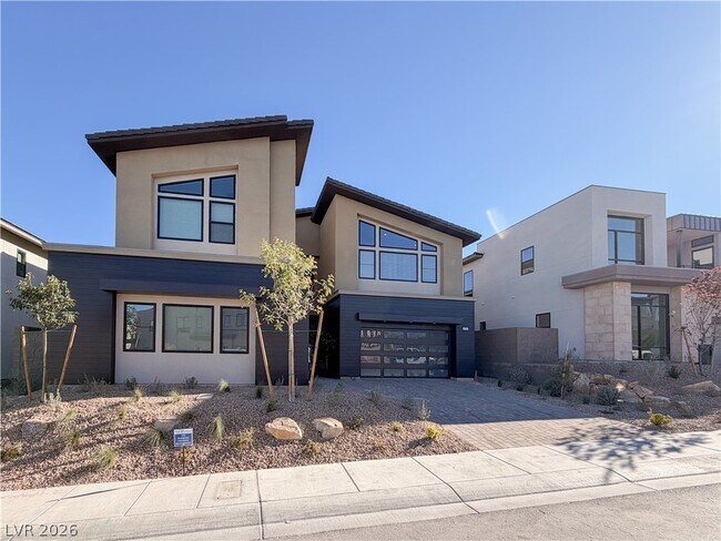 Building Photo - 10761 Canyon Bloom Dr