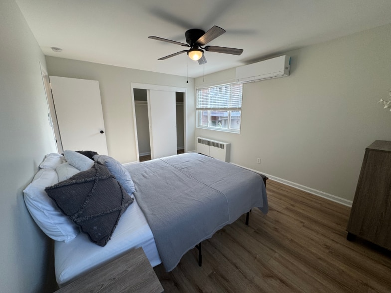 Building Photo - 2129 19th St N