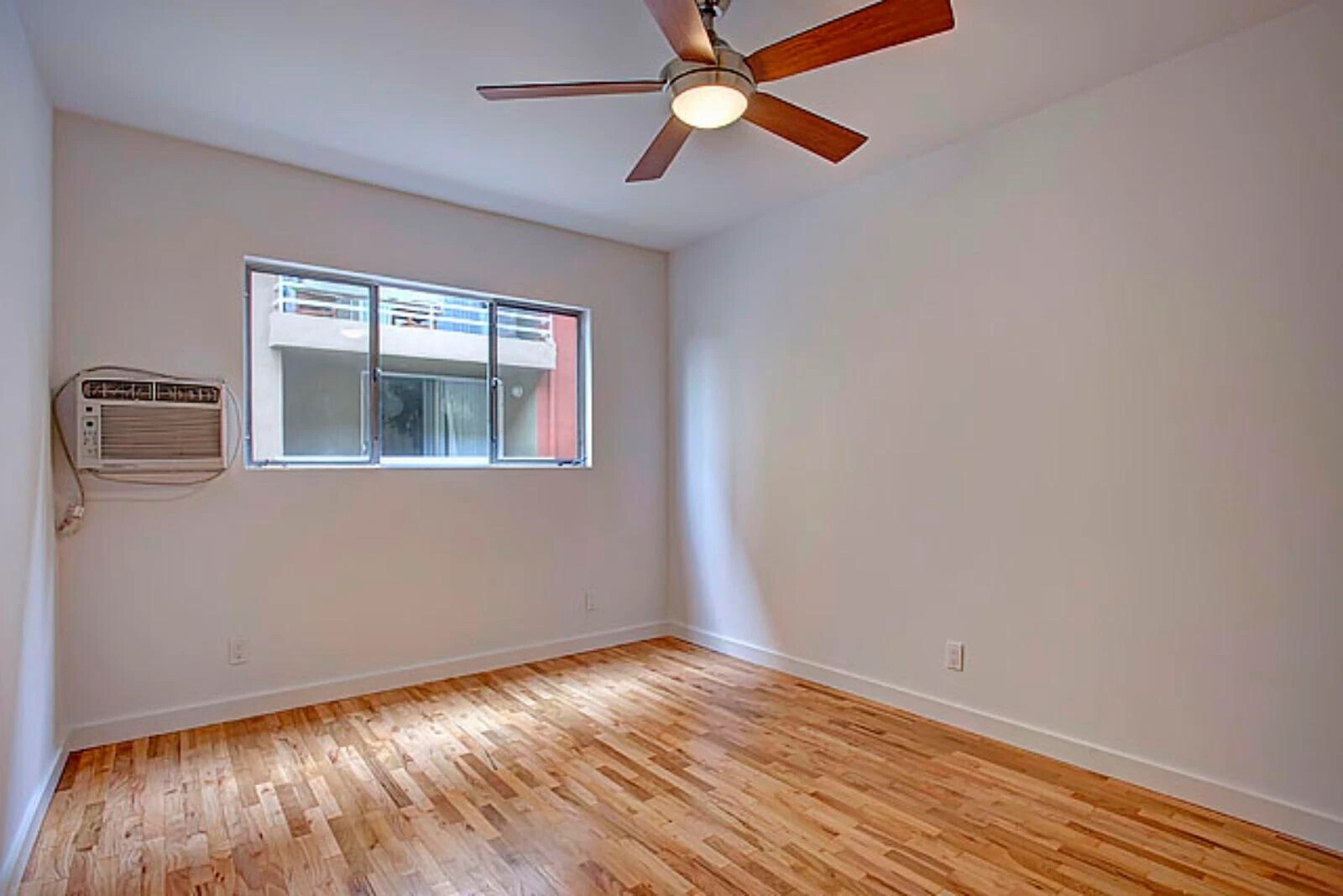 Building Photo - 1623 N Formosa Ave