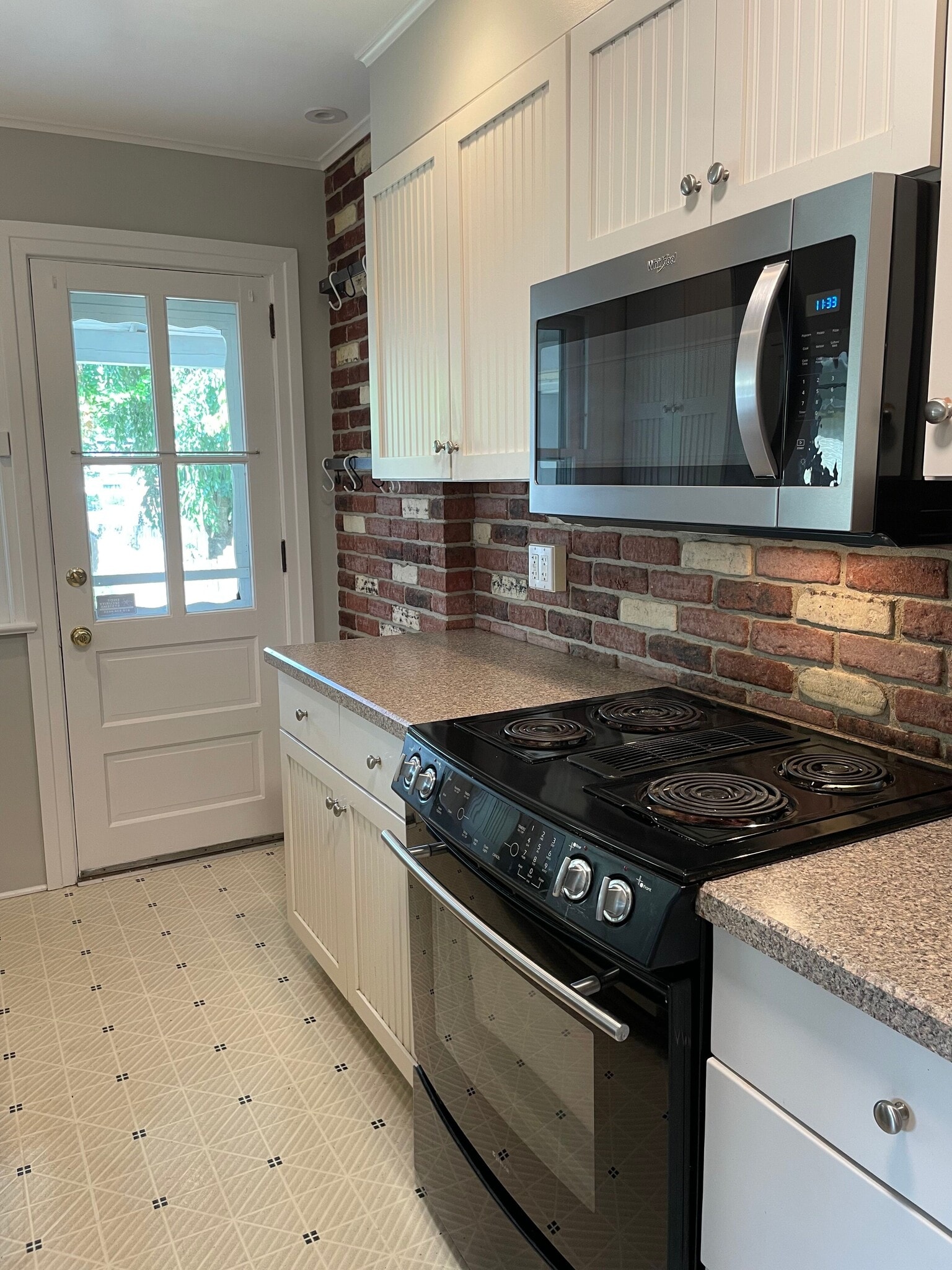 Kitchen - 30 S Muhlenberg St