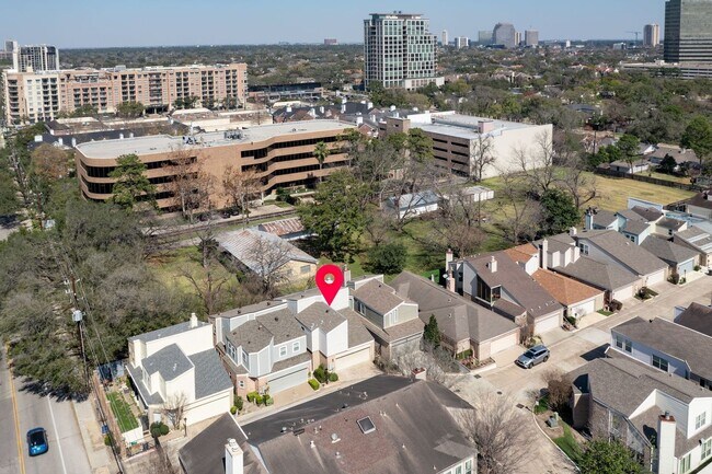 Building Photo - 1829 Bering Dr