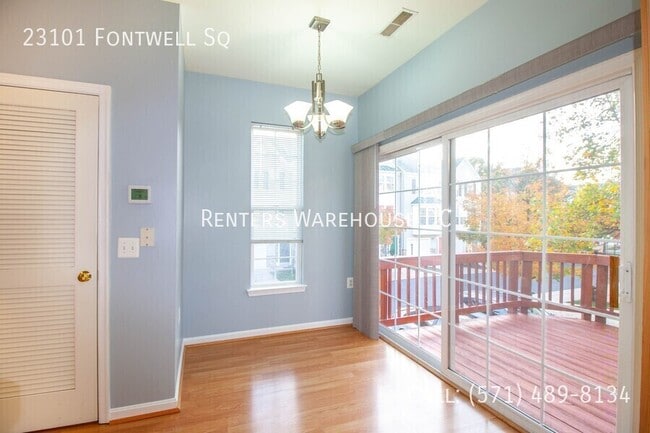 Building Photo - 23101 Fontwell Square
