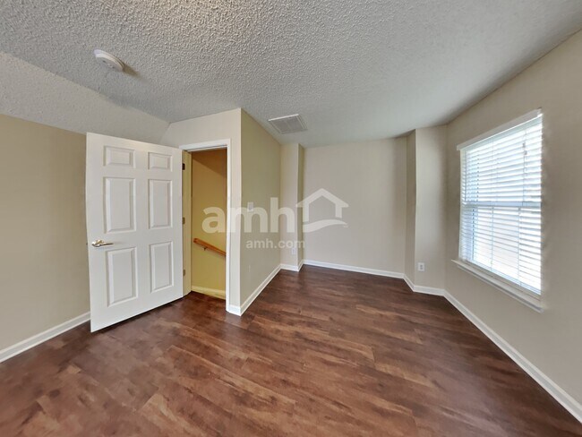 Building Photo - 6333 Goldenblush Cir