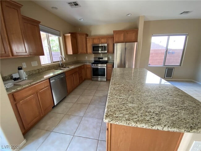 Building Photo - 10748 Khalua Ave