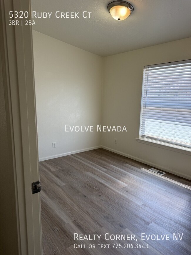 Building Photo - 5320 Ruby Creek Ct