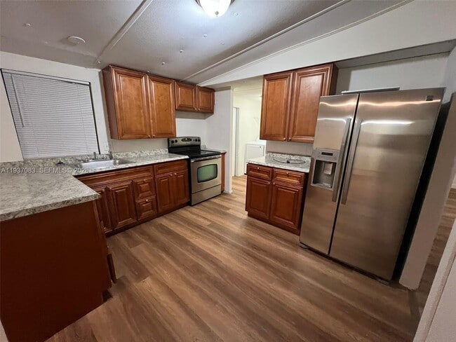 Building Photo - 10492 S 228th Ln