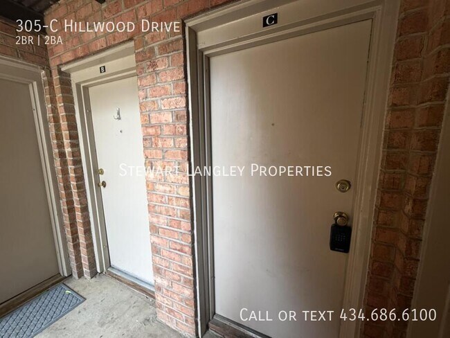 Building Photo - 305 Hillwood Dr