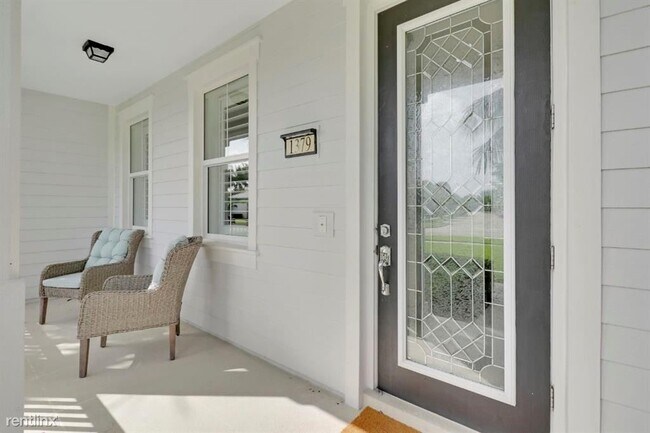 Building Photo - 3 br, 2.5 bath House - 1379 Ramsey Way