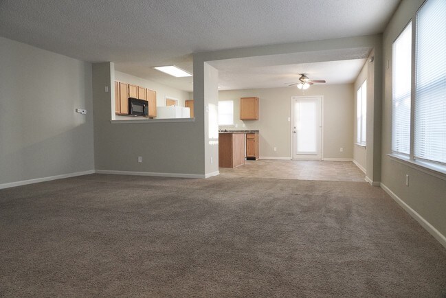 Building Photo - 9201 Ogden Dunes Ct