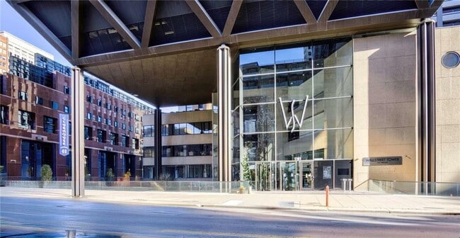 Building Photo - 1101 Walnut St