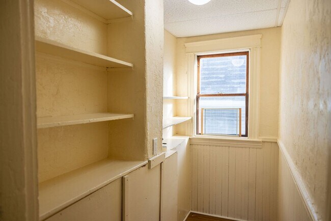 Building Photo - Dorchester St- Worcester Ma