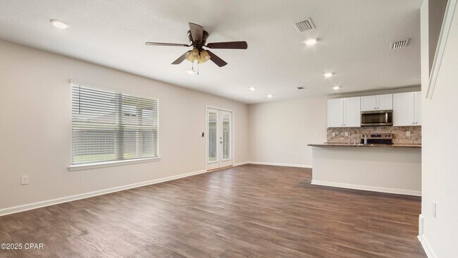 Building Photo - 4715 Firefly Ln