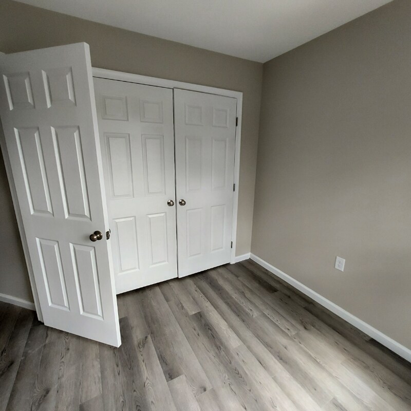 Building Photo - 106 Ridge Ct