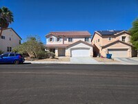 Building Photo - ****Two Weeks FREE RENT **** A Spacious 4 Bedroom House in Iron Mountain Ranch