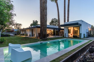 Building Photo - 5311 E Mitchell Dr