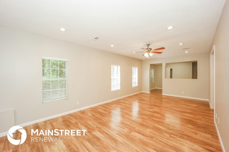 Building Photo - 110 Foster Cir