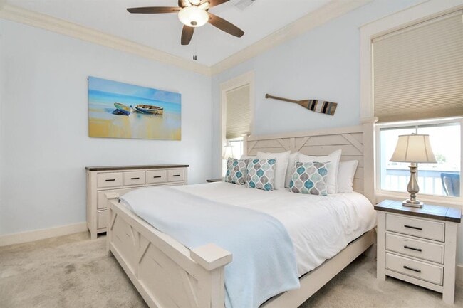 Building Photo - 3803 Neptune