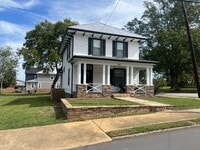 Building Photo - Gorgeous Brand New 3/2 Move In Ready Now!