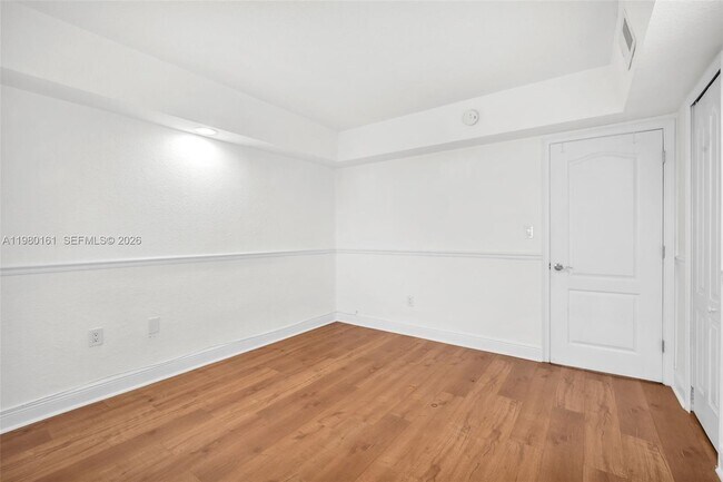 Building Photo - 3245 Virginia St