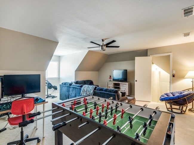 Building Photo - 4593 Adrian Way