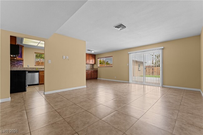 Building Photo - 3578 Anthony Dr