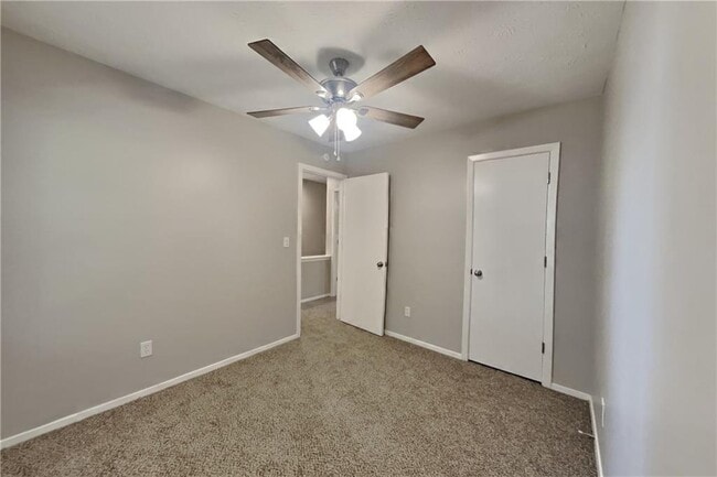 Building Photo - 11195 Crowthore Ct