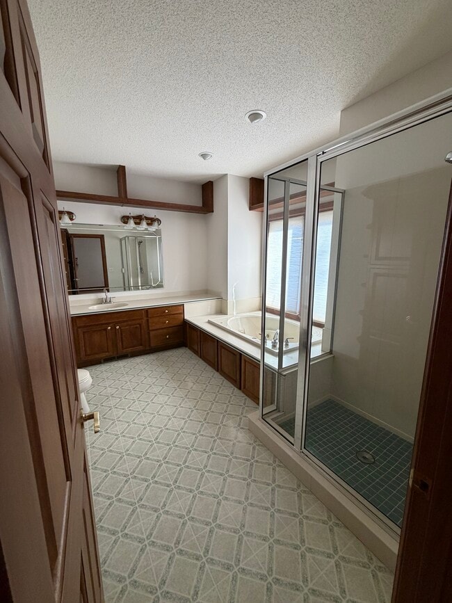 Building Photo - 119 Cochran Rd