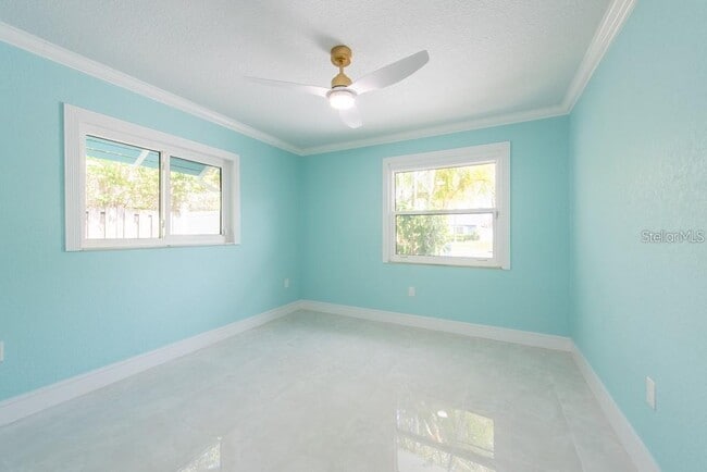 Building Photo - 4643 Bay Crest Dr