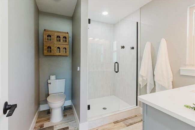 Building Photo - 411 87th Ave