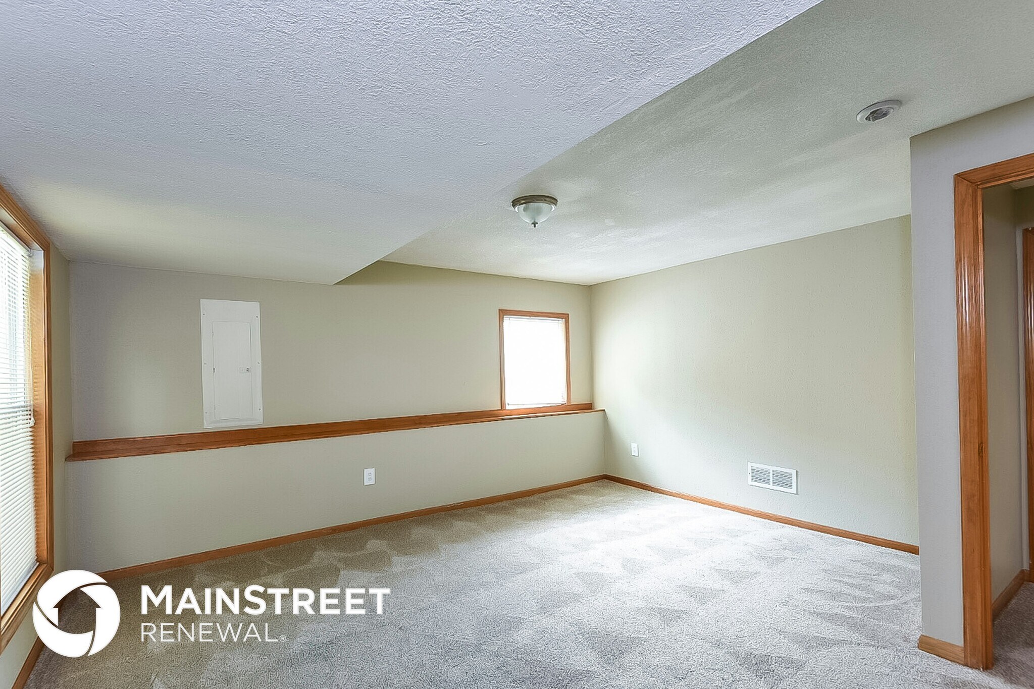 Building Photo - 1706 Brooke Ct