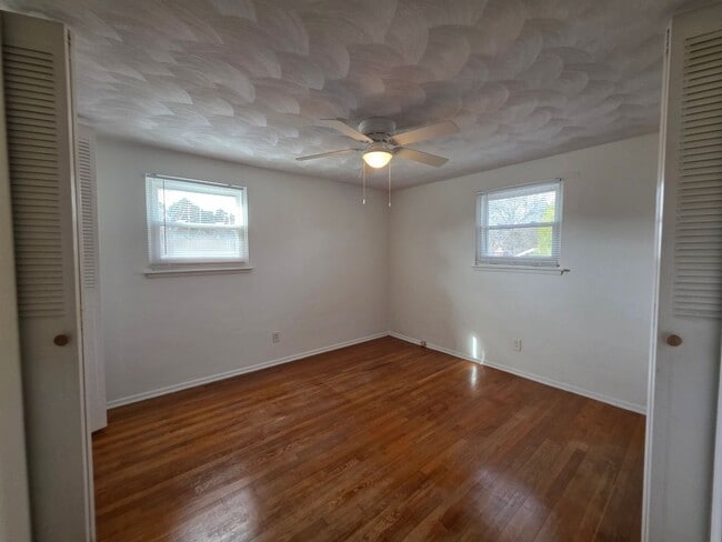 Building Photo - Carolanne Farms