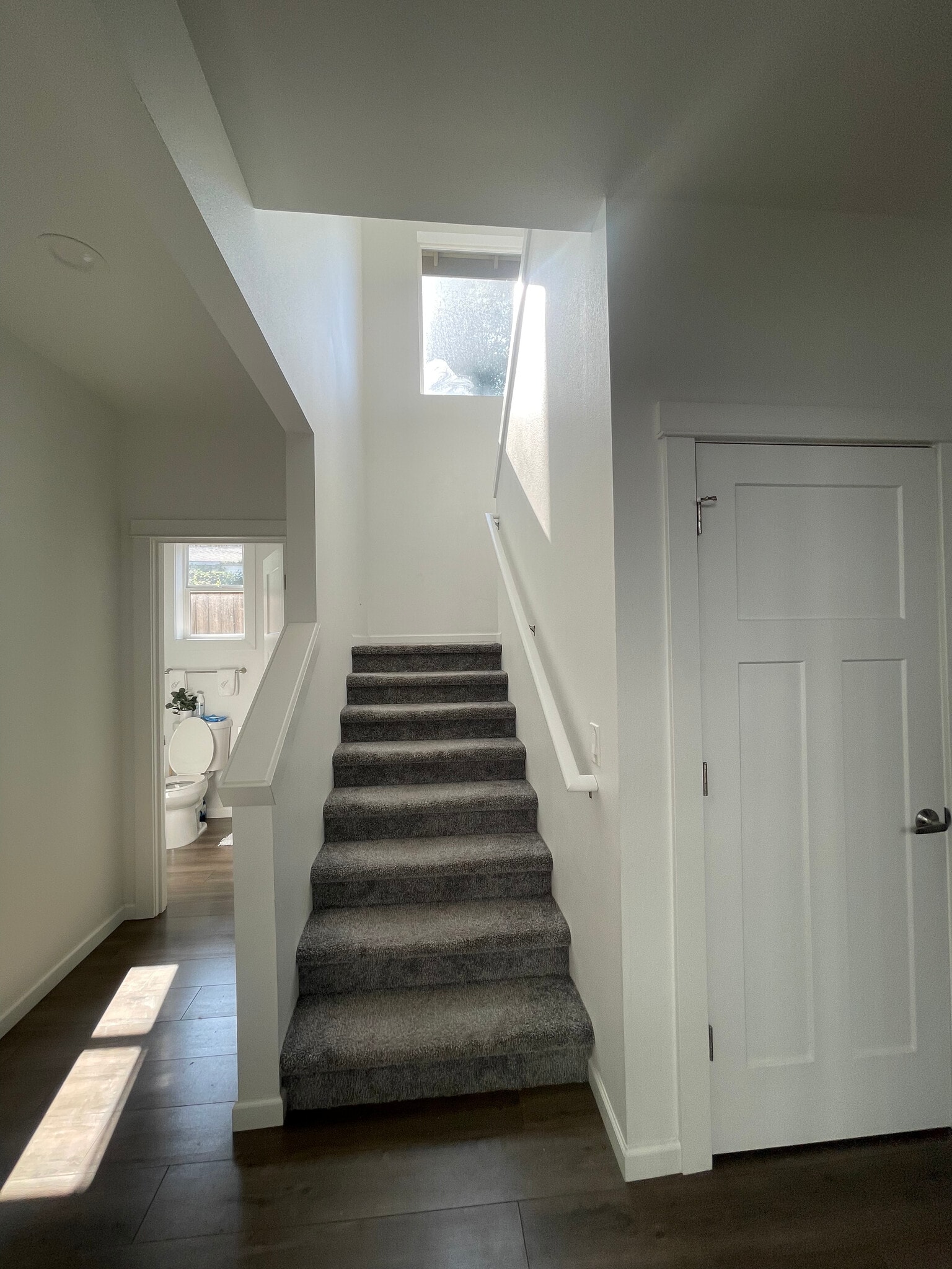 .5 bath and stairway - 1438 E Morton St