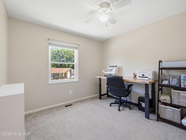 Building Photo - 109 Stillbrook Ct