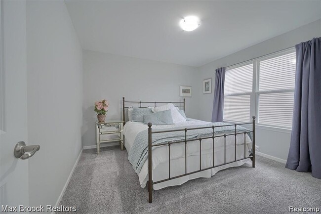 Building Photo - 4211 Kent Rd