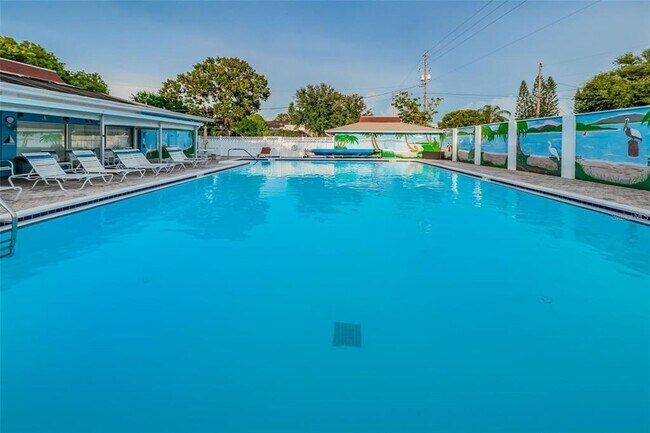 Building Photo - 4345 Tahitian Gardens Cir