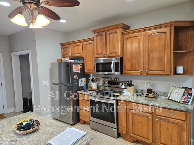 Building Photo - 2068 Corinth Rd