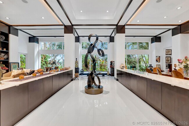 Building Photo - 17070 Royal Cove Way