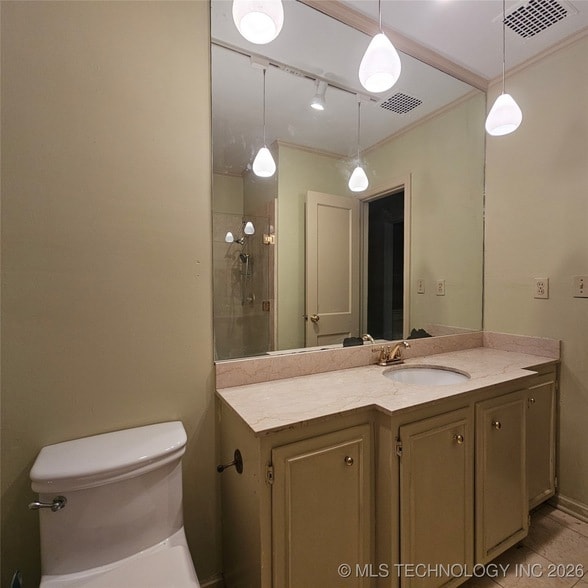 Building Photo - 2442 E 19th St