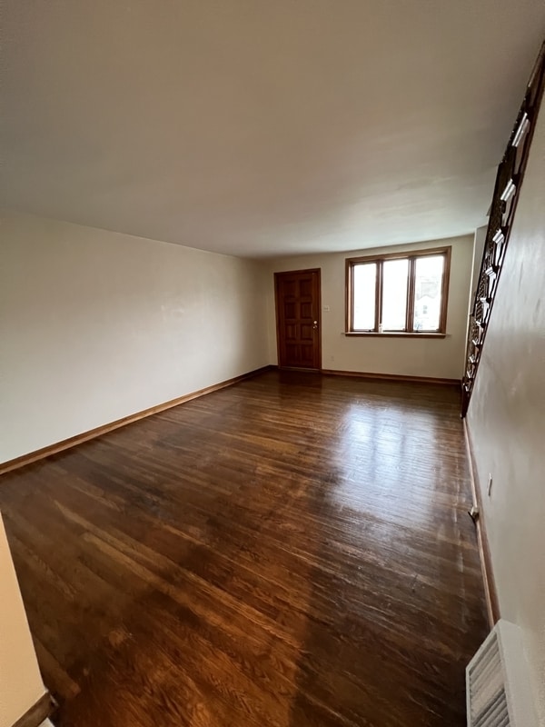 Building Photo - 1345 N 76th St